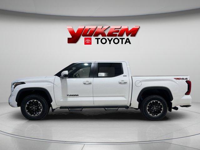 new 2025 Toyota Tundra car