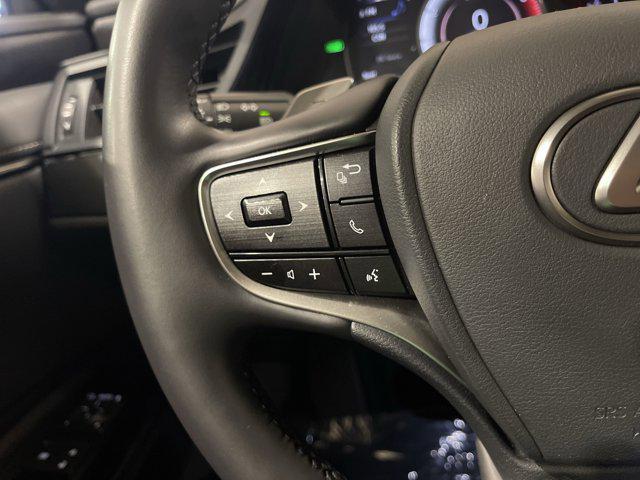 used 2022 Lexus ES 300h car, priced at $36,995