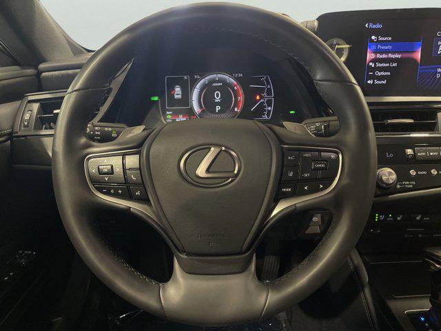 used 2022 Lexus ES 300h car, priced at $36,995