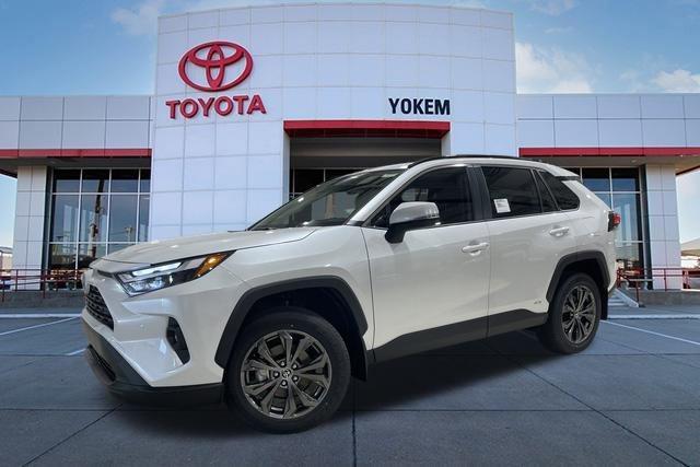 new 2024 Toyota RAV4 Hybrid car