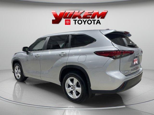 used 2023 Toyota Highlander car, priced at $37,995