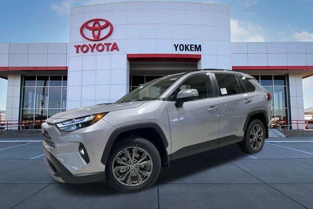 new 2024 Toyota RAV4 Hybrid car