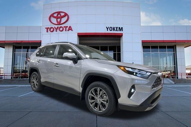 new 2024 Toyota RAV4 Hybrid car