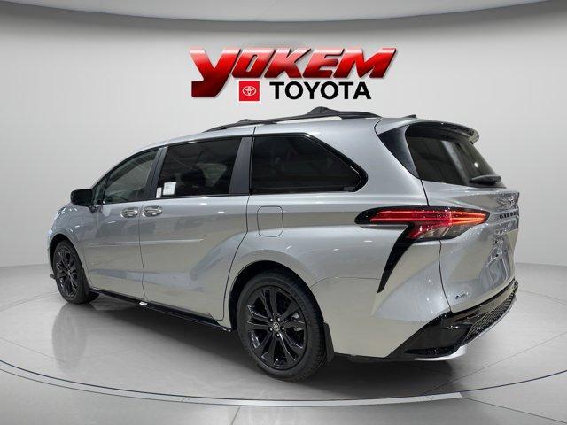 new 2025 Toyota Sienna car