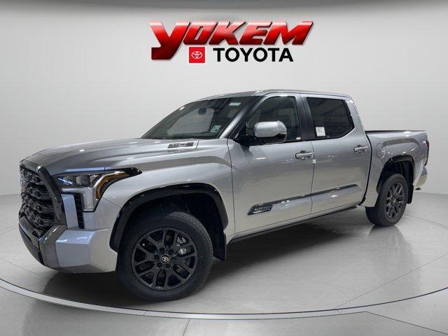 new 2025 Toyota Tundra Hybrid car