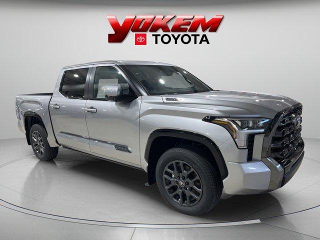 new 2025 Toyota Tundra Hybrid car