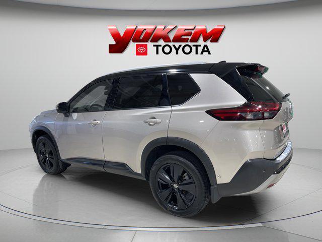 used 2021 Nissan Rogue car, priced at $22,388