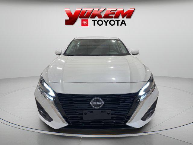 used 2023 Nissan Altima car, priced at $23,995