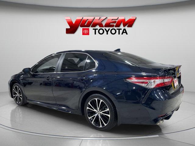 used 2020 Toyota Camry Hybrid car, priced at $21,995