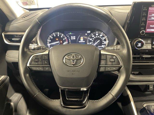 used 2021 Toyota Highlander car, priced at $33,995