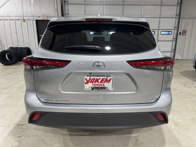 used 2021 Toyota Highlander car, priced at $33,995