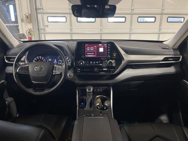 used 2021 Toyota Highlander car, priced at $33,995