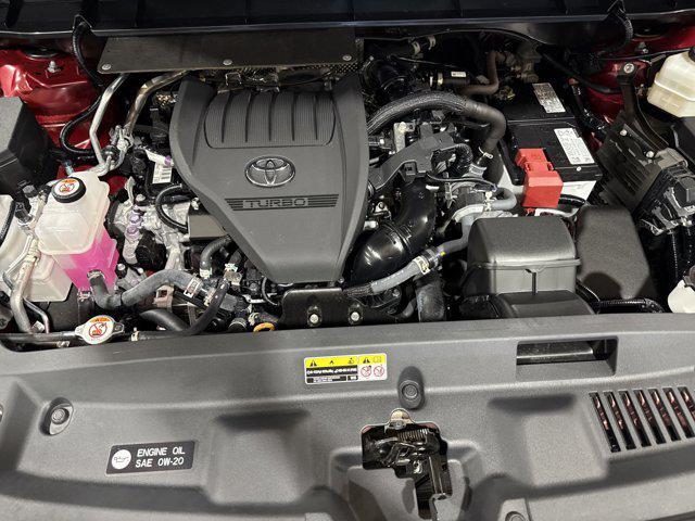 used 2023 Toyota Highlander car, priced at $40,995