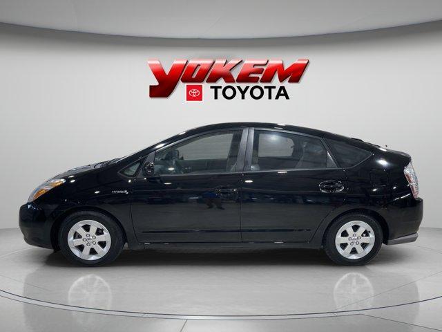 used 2008 Toyota Prius car, priced at $10,995