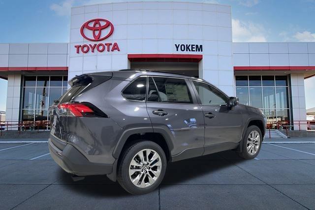 new 2024 Toyota RAV4 car