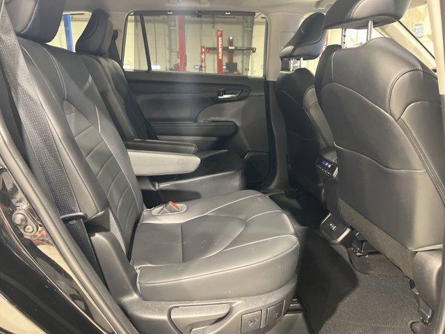 used 2023 Toyota Highlander car, priced at $40,995