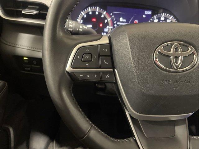 used 2023 Toyota Highlander car, priced at $34,995