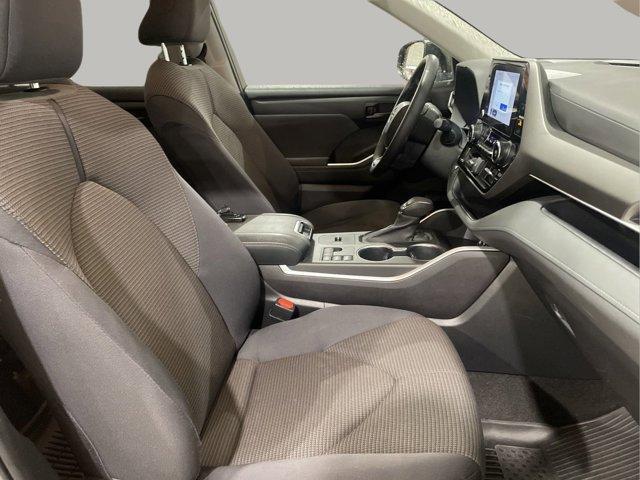 used 2023 Toyota Highlander car, priced at $34,995