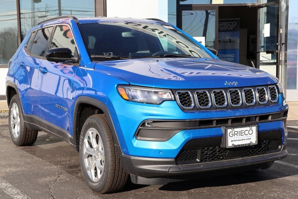 new 2024 Jeep Compass car, priced at $29,364