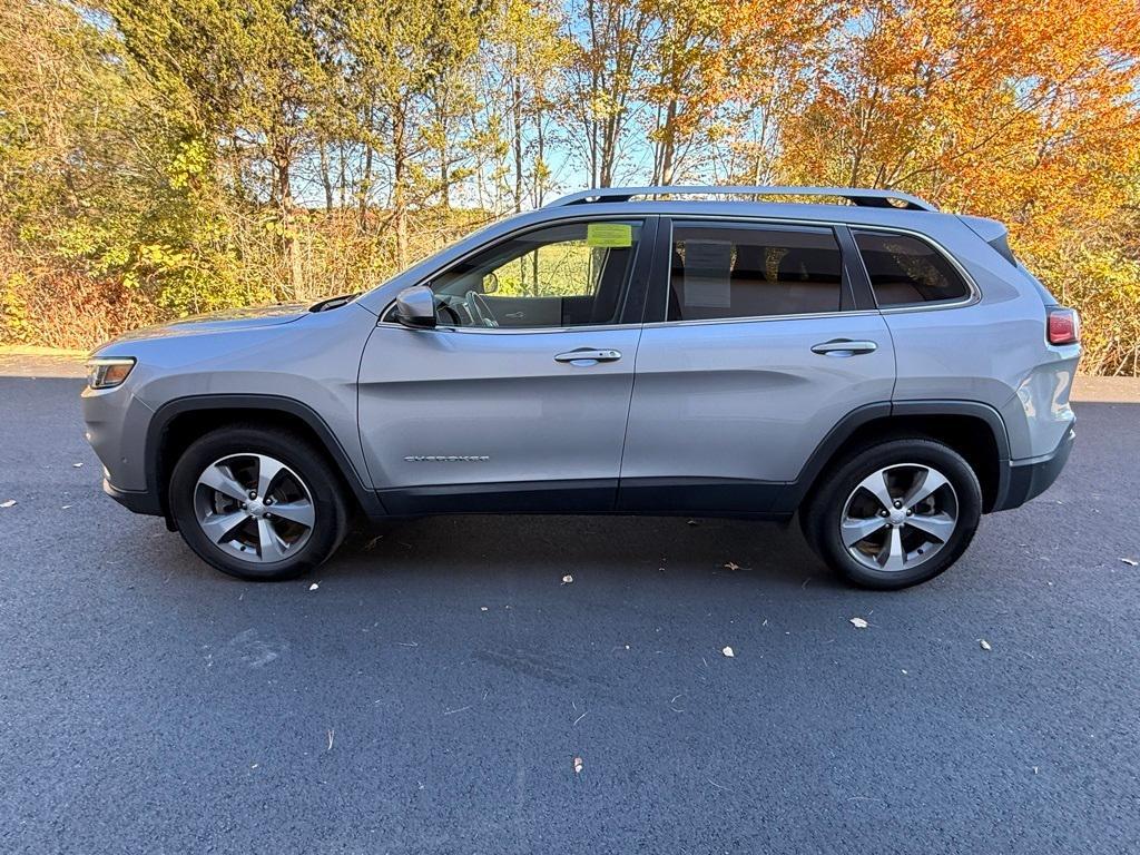 used 2021 Jeep Cherokee car, priced at $22,914