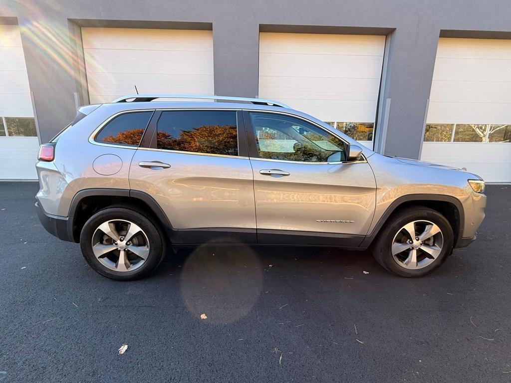 used 2021 Jeep Cherokee car, priced at $22,914