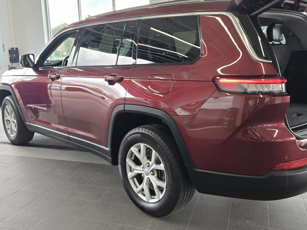 used 2021 Jeep Grand Cherokee L car, priced at $27,926