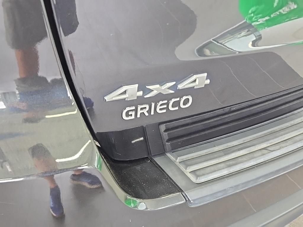 used 2015 Jeep Grand Cherokee car, priced at $9,813