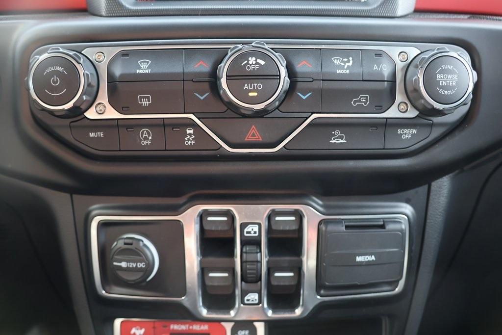 used 2022 Jeep Gladiator car, priced at $44,988