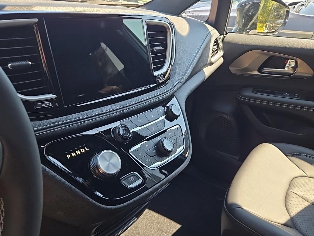 new 2026 Chrysler Voyager car, priced at $35,234