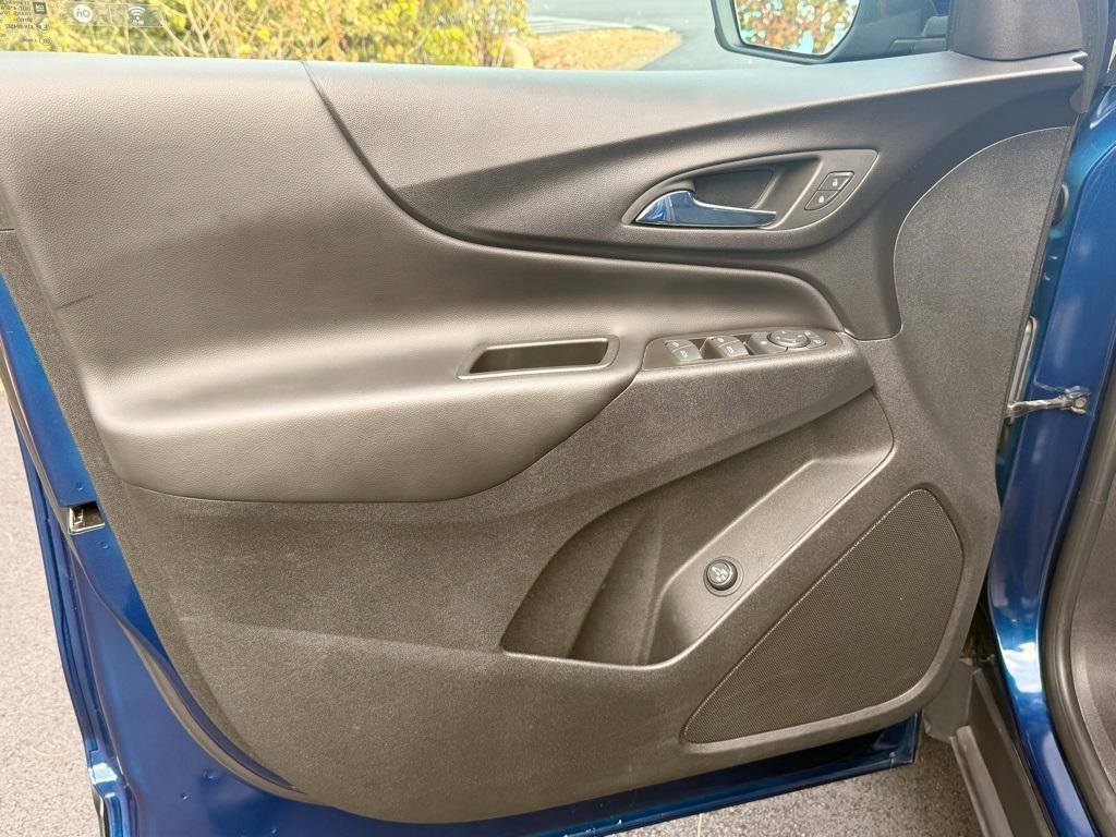 used 2022 Chevrolet Equinox car, priced at $20,913
