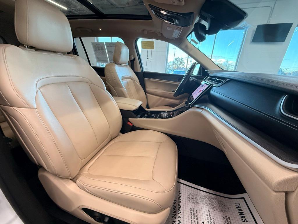 used 2021 Jeep Grand Cherokee L car, priced at $28,813