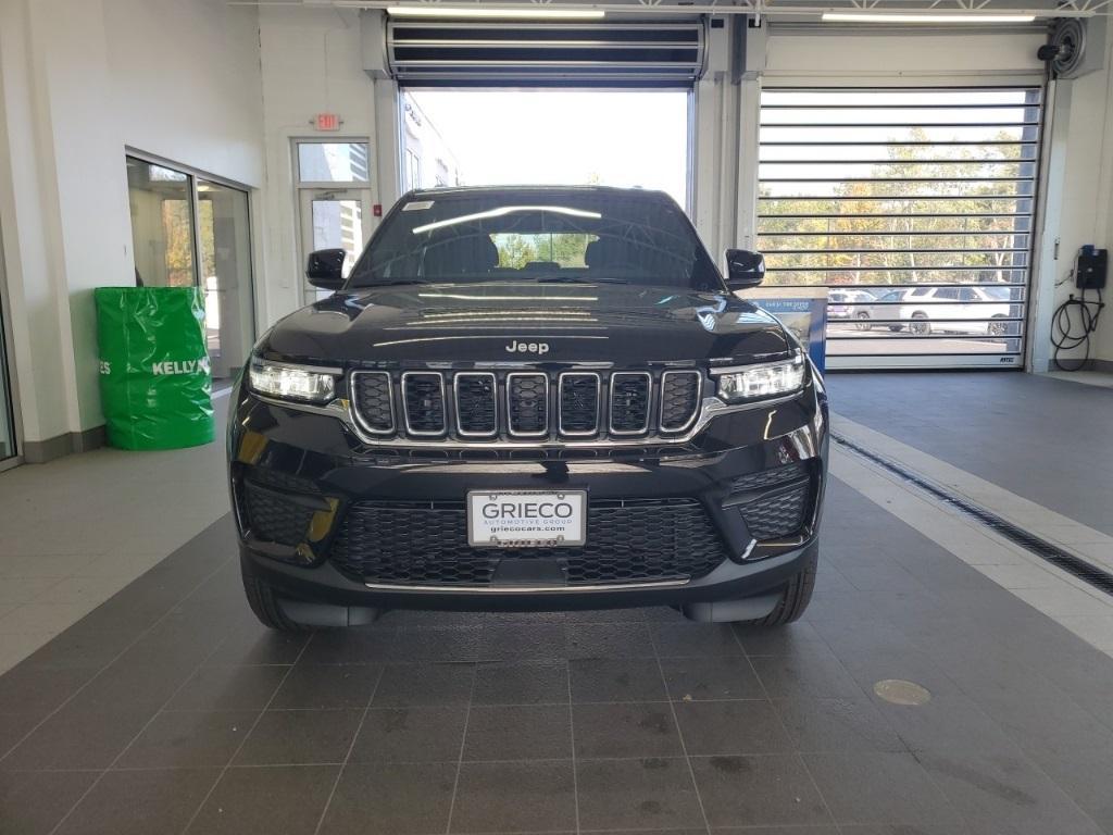 new 2025 Jeep Grand Cherokee car, priced at $38,156