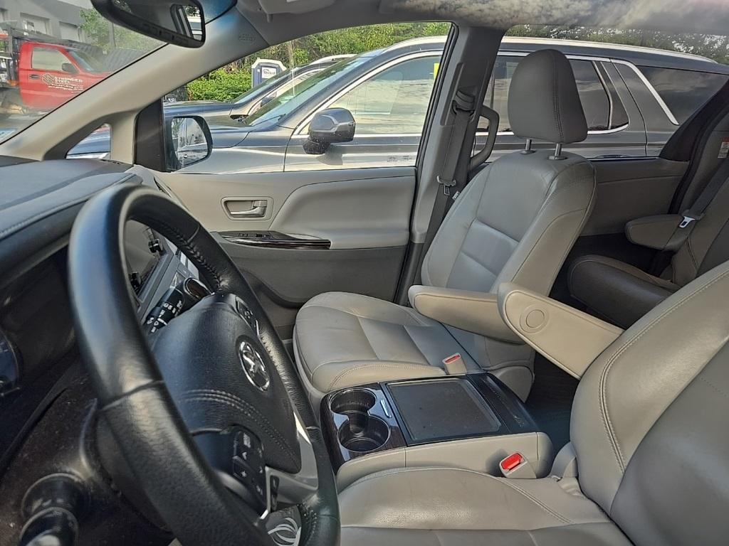 used 2015 Toyota Sienna car, priced at $14,214