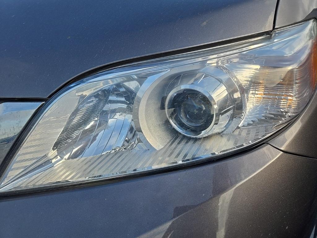used 2015 Toyota Sienna car, priced at $14,214