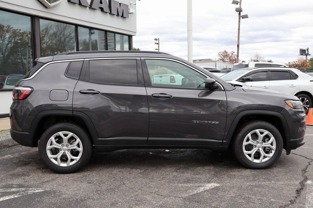 new 2024 Jeep Compass car, priced at $30,764