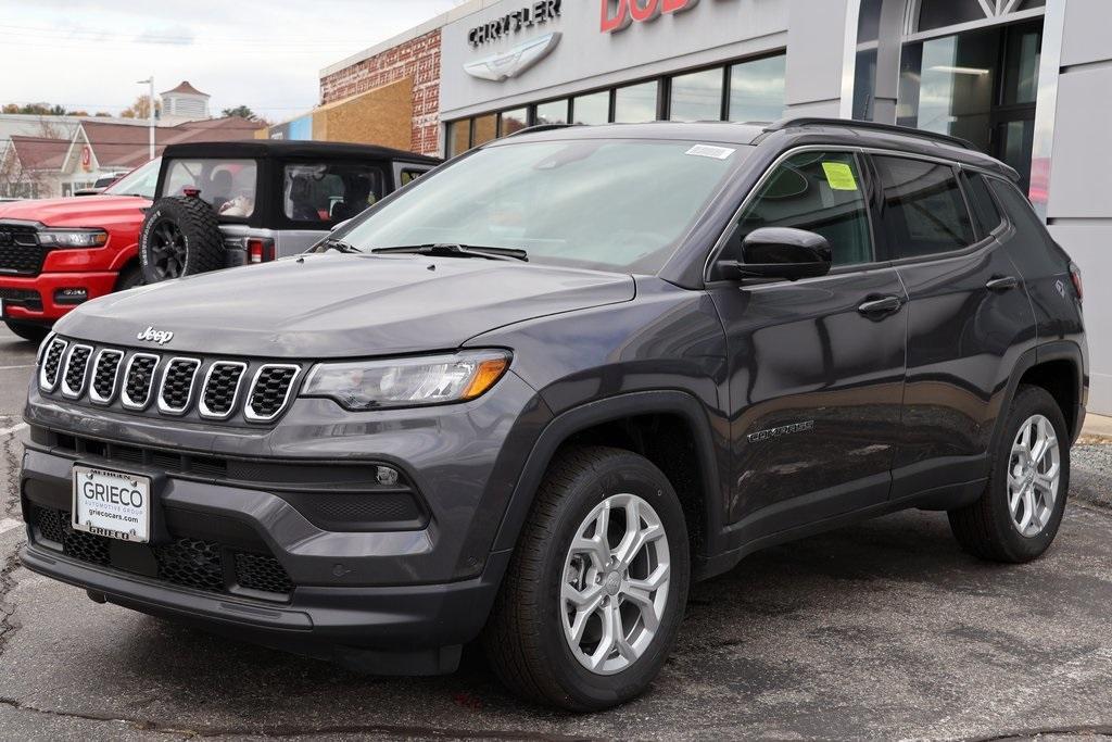 new 2024 Jeep Compass car, priced at $30,764