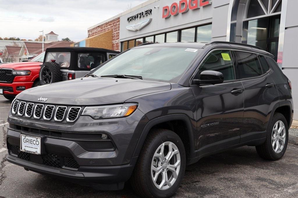 new 2024 Jeep Compass car, priced at $30,764