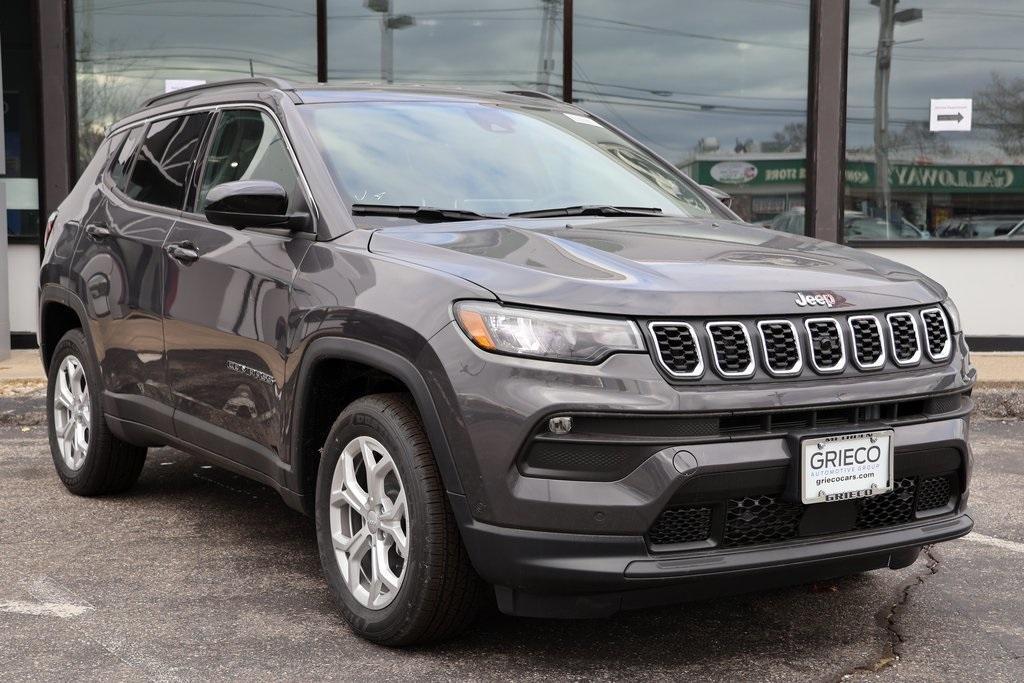 new 2024 Jeep Compass car, priced at $29,364