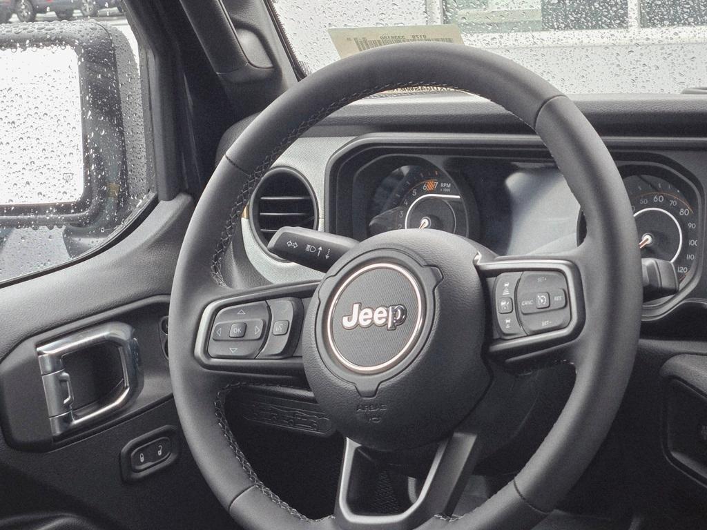 new 2025 Jeep Wrangler car, priced at $50,345
