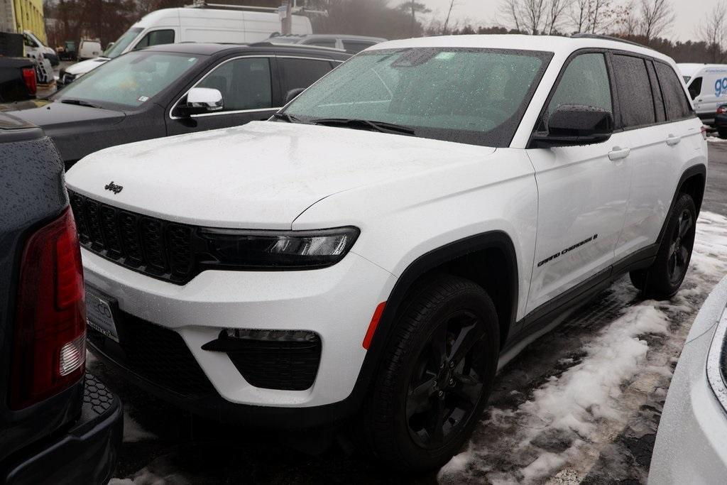 used 2023 Jeep Grand Cherokee car, priced at $32,510