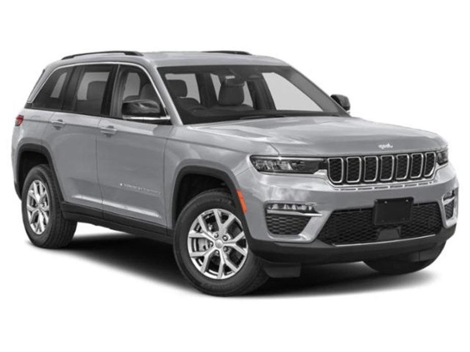 new 2024 Jeep Grand Cherokee car, priced at $41,205