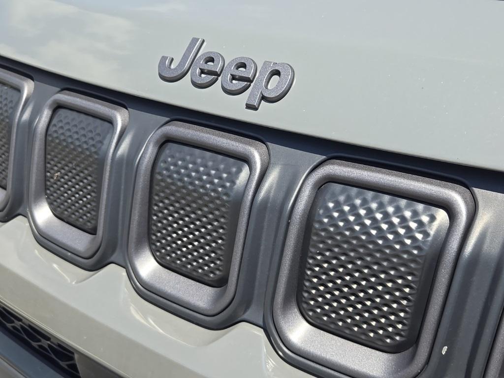 used 2022 Jeep Compass car, priced at $25,920