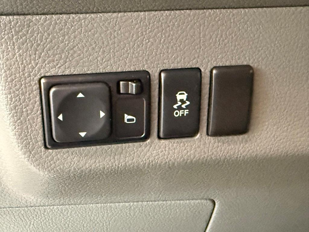 used 2021 Nissan NV Cargo NV2500 HD car, priced at $21,917