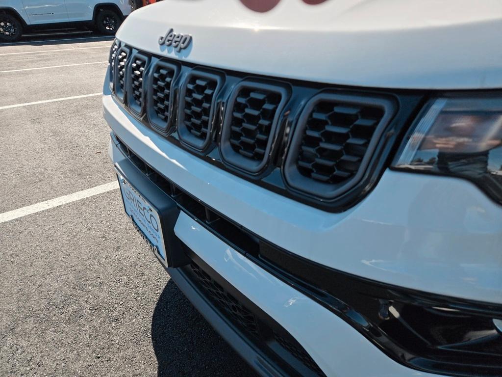 new 2026 Jeep Compass car, priced at $35,009