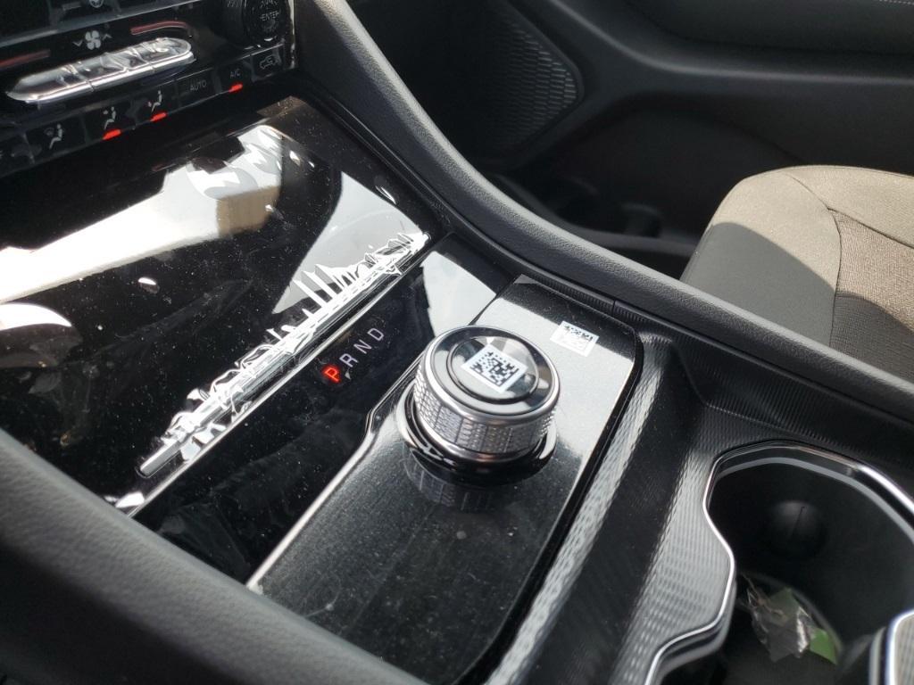 new 2025 Jeep Grand Cherokee car, priced at $43,769