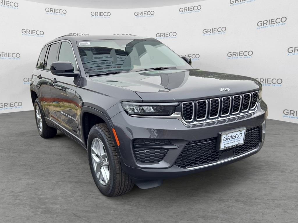 new 2025 Jeep Grand Cherokee car, priced at $38,031