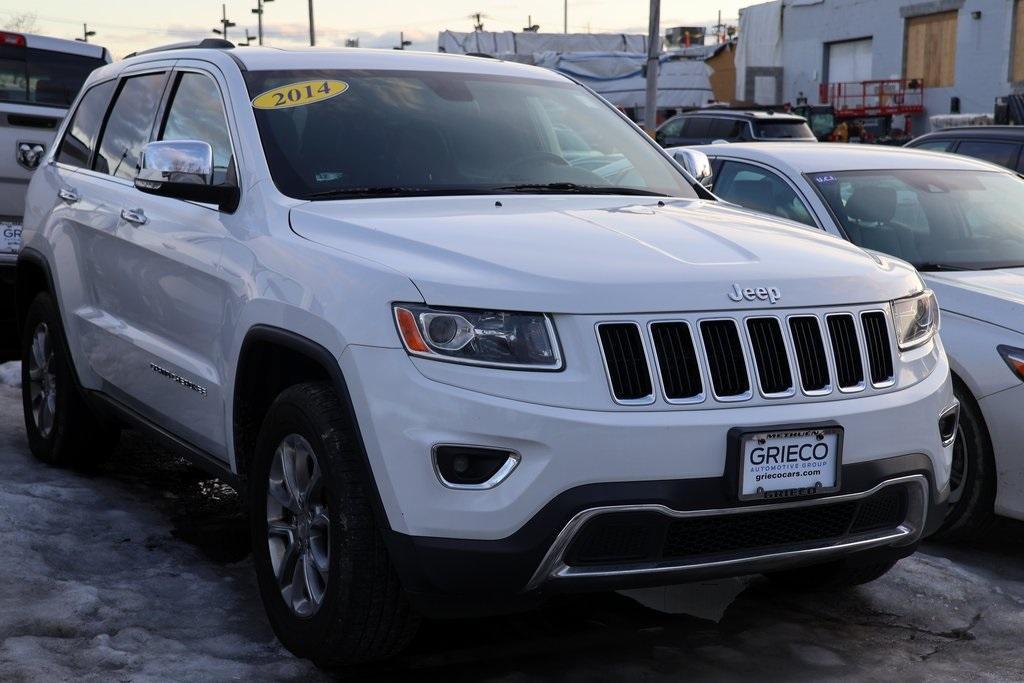 used 2014 Jeep Grand Cherokee car, priced at $11,906