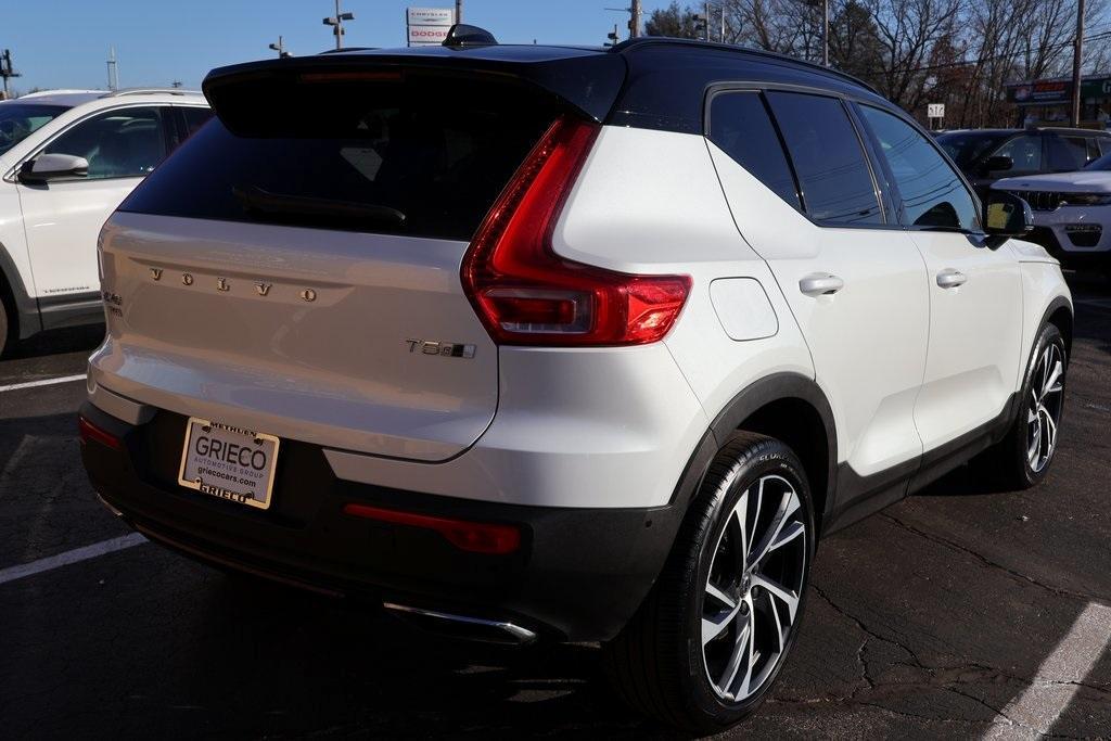 used 2019 Volvo XC40 car, priced at $24,414