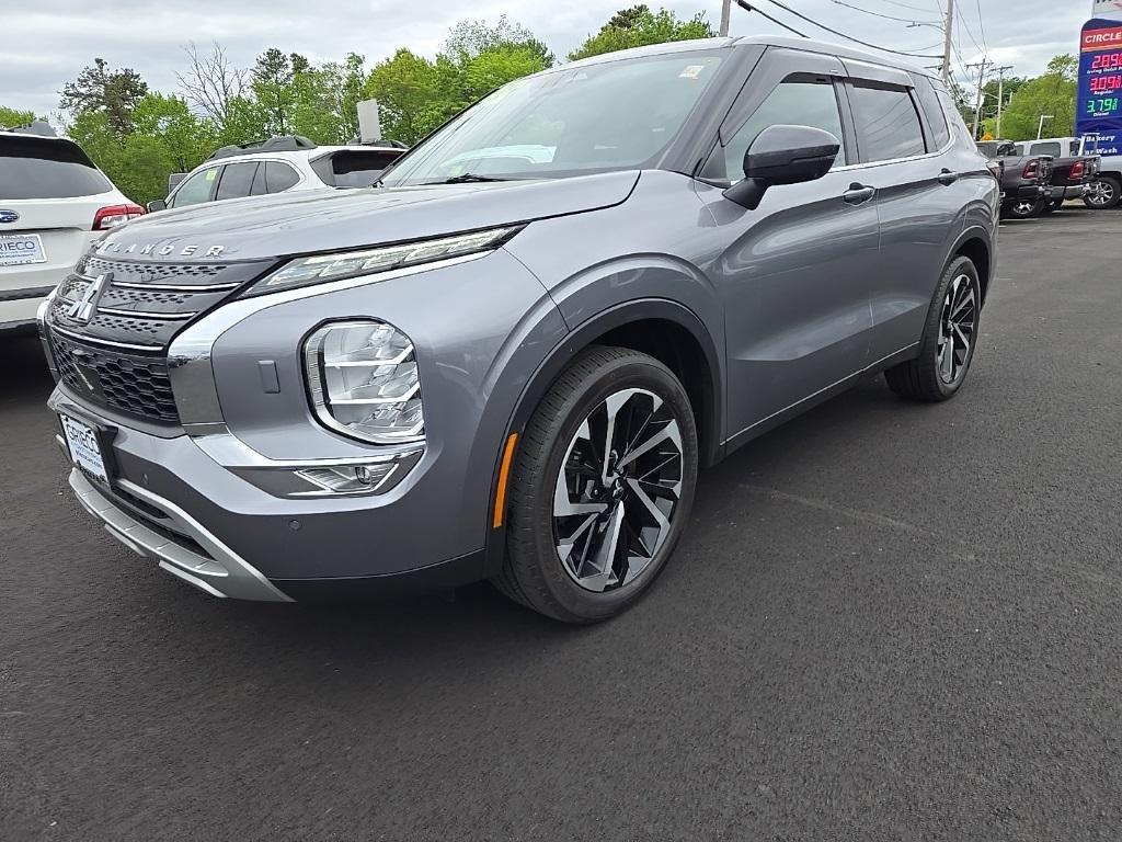 used 2022 Mitsubishi Outlander car, priced at $22,388
