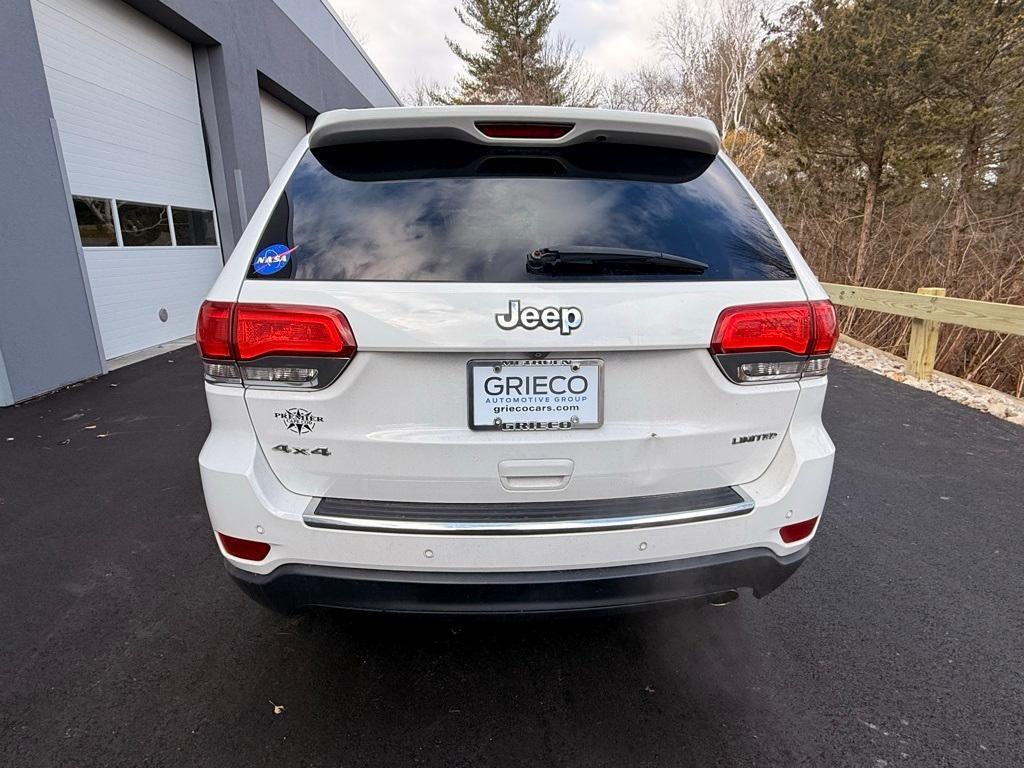 used 2015 Jeep Grand Cherokee car, priced at $13,917